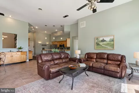 3895 Leeds Manor Rd, Markham, VA 22643 photo 11
