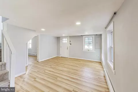 73 Alexandria Pike, Warrenton, VA 20186