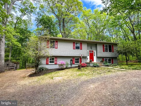 12687 Marsh Rd, Bealeton, VA 22712