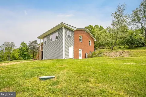 10418 Ada Rd, Marshall, VA 20115 photo 5