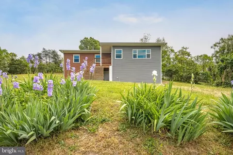 10418 Ada Rd, Marshall, VA 20115 photo 2