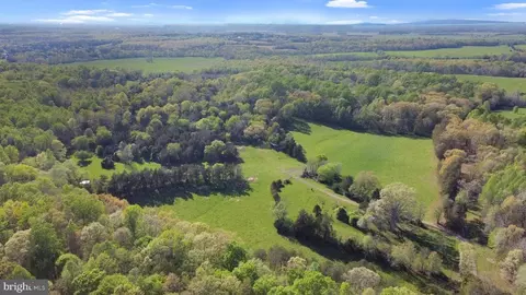 5533 Tall Cedars Rd, Sumerduck, VA photo 2