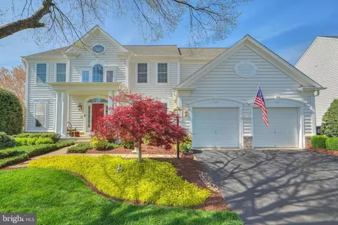 6450 Whites Mill Ln, Warrenton, VA 20187
