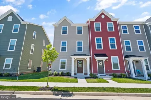 5153 Penn St, Bealeton, VA 22712