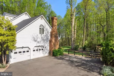 5616 Sinclair Dr, Warrenton, VA 20187 photo 17