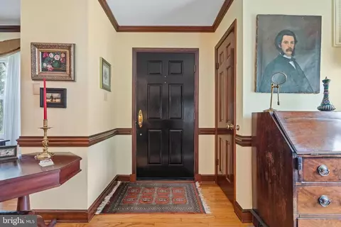 5070 Dulany Ln, Broad Run, VA 20137 photo 4