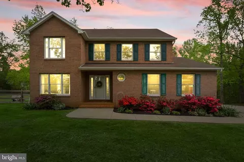 8041 Fawn Creek Ln, Warrenton, VA 20186