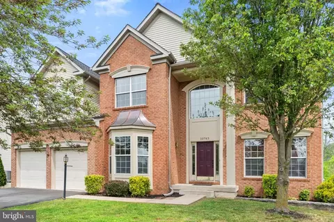 10783 Reynard Fox Ln, Bealeton, VA 22712