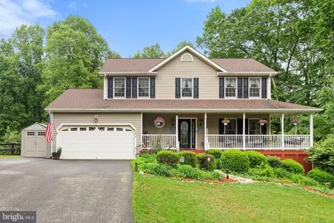 5454 Beechtree Dr, Warrenton, VA 20187