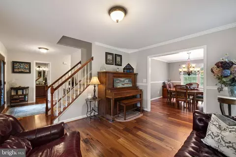 5454 Beechtree Dr, Warrenton, VA 20187 photo 10