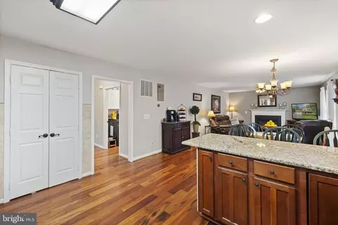 5454 Beechtree Dr, Warrenton, VA 20187 photo 24
