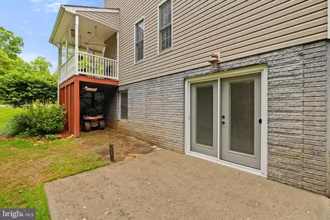 5454 Beechtree Dr, Warrenton, VA 20187 photo 54
