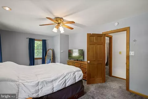 5755 Pilgrims Rest Rd, Broad Run, VA 20137 photo 21
