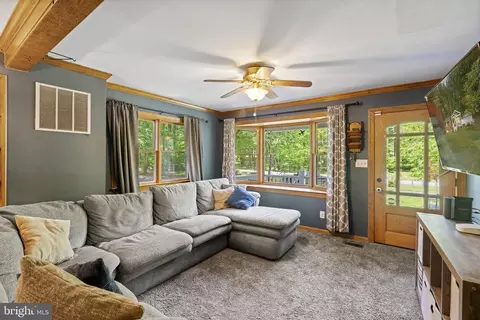 5755 Pilgrims Rest Rd, Broad Run, VA 20137 photo 8