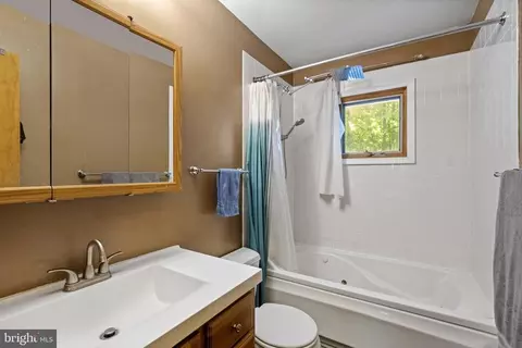 5755 Pilgrims Rest Rd, Broad Run, VA 20137 photo 27