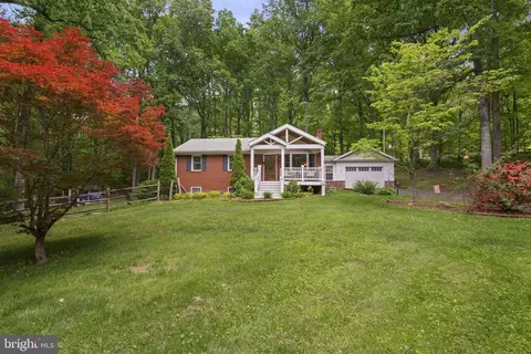 5755 Pilgrims Rest Rd, Broad Run, VA 20137 photo 3