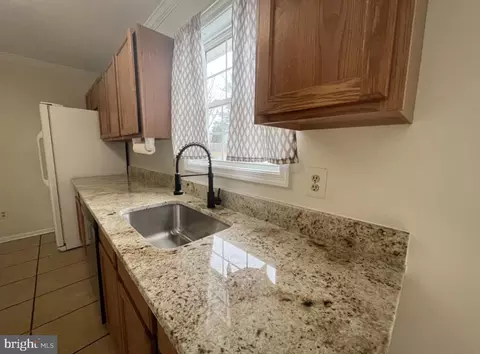 8467 Clover Ct, Marshall, VA 20115 photo 4