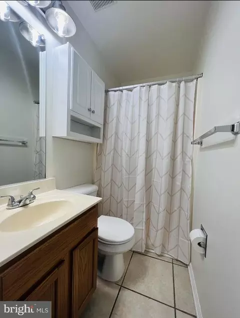 8467 Clover Ct, Marshall, VA 20115 photo 10
