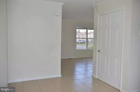 8467 Clover Ct, Marshall, VA 20115 photo 15