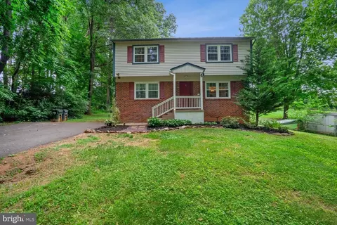 7273 Marr Dr, Warrenton, VA 20187