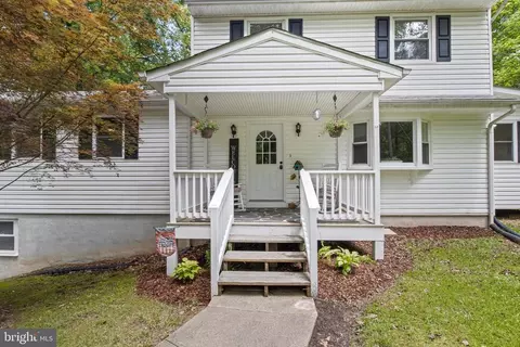 5154 Stewart Rd, Sumerduck, VA 22742 photo 3