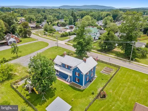 4133 Winchester Rd, Marshall, VA 20115 photo 2