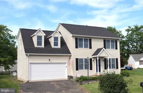 6396 Waterdale Ct, Bealeton, VA 22712