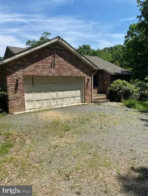13167 Marsh Rd, Bealeton, VA 22712