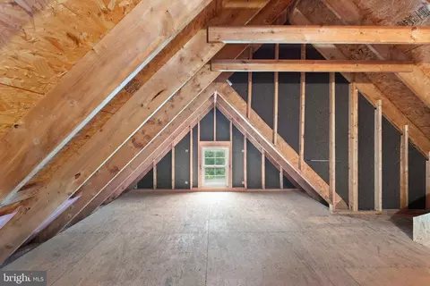 8456 Emerald Ln, Marshall, VA 20115 photo 38