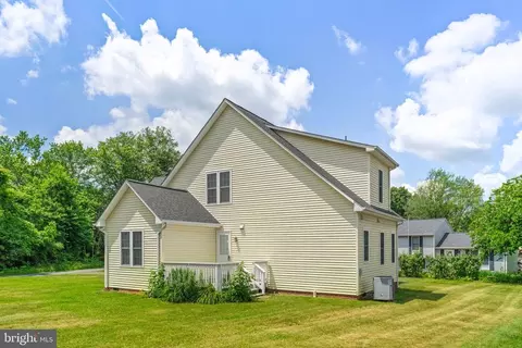 8456 Emerald Ln, Marshall, VA 20115 photo 46