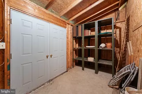 8456 Emerald Ln, Marshall, VA 20115 photo 44
