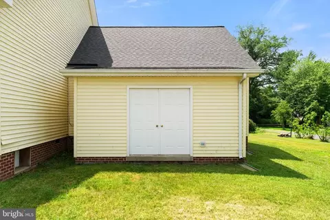 8456 Emerald Ln, Marshall, VA 20115 photo 43