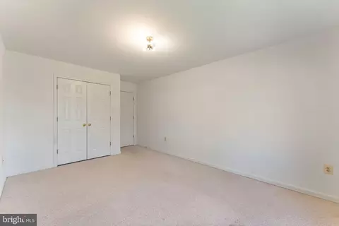 8456 Emerald Ln, Marshall, VA 20115 photo 32