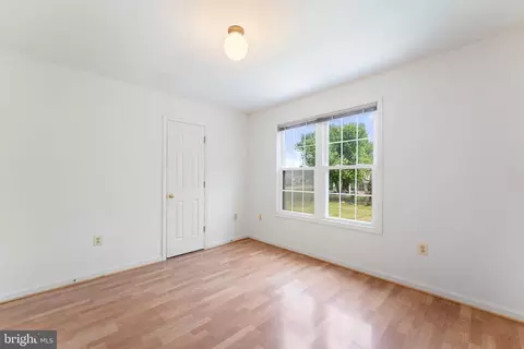 8456 Emerald Ln, Marshall, VA 20115 photo 35