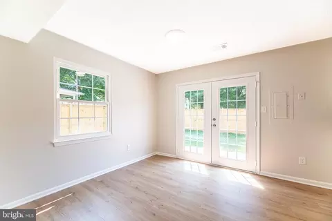 8595 Pellam Ct, Marshall, VA 20115 photo 21
