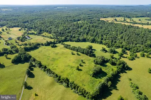 Cornwell Lane, Hume, VA photo 13