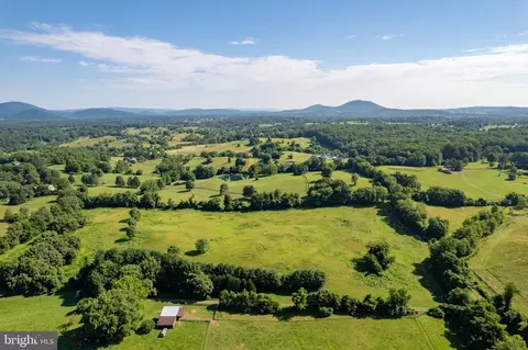 Cornwell Lane, Hume, VA photo 18