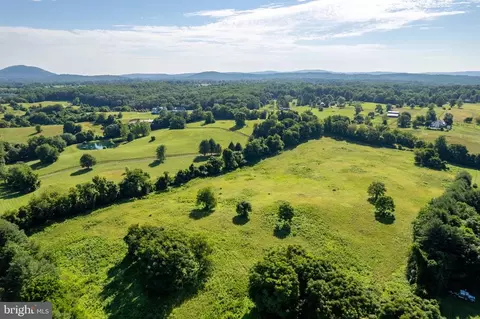 Cornwell Lane, Hume, VA photo 4