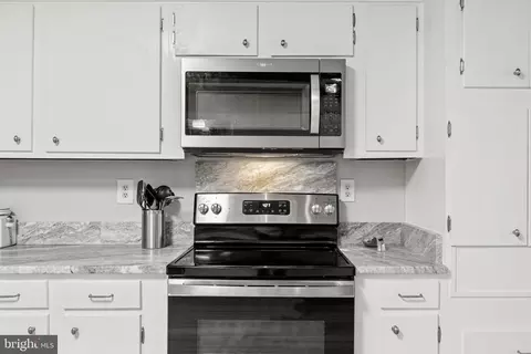 6358 Georgetown Rd, Broad Run, VA 20137 photo 19