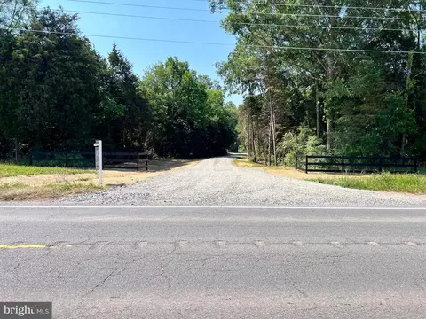 5451 Catlett Rd, Midland, VA photo 3