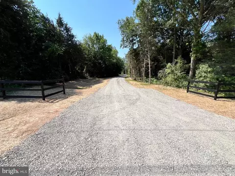 5451 Catlett Rd, Midland, VA photo 4