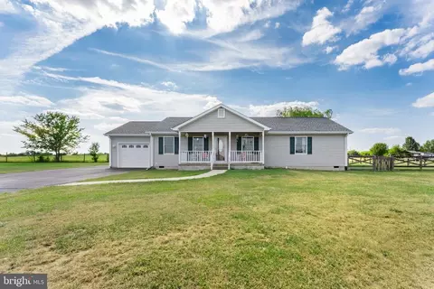 11206 Wolfe Ct, Bealeton, VA 22712