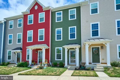 7528 Hancock St, Bealeton, VA 22712