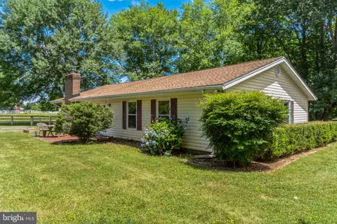 5064 Weston, Warrenton, VA