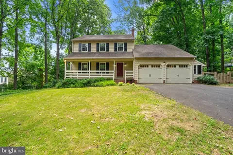 7209 Woods Edge Ct, Warrenton, VA 20187