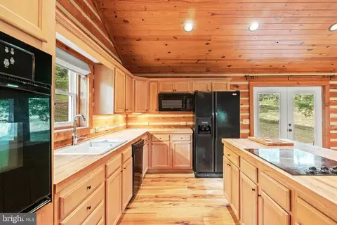 12336 Moss Hollow Rd, Markham, VA 22643 photo 8
