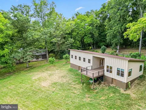 12336 Moss Hollow Rd, Markham, VA 22643 photo 3
