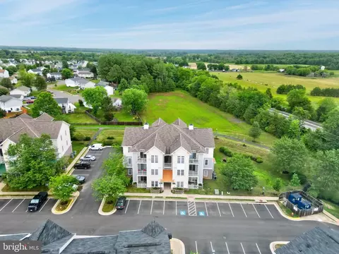 6163 Willow Pl #104, Bealeton, VA 22712
