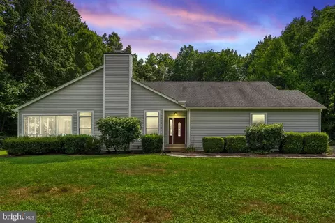 5357 Dakota Ln, Sumerduck, VA 22742