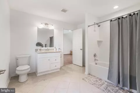 8266 Rogues Rd, Catlett, VA 20119 photo 23